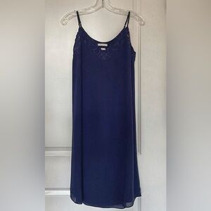 Aritzia Babaton Embroidered Lined Slip Dress - Navy, Size XS